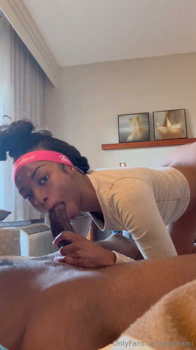 SKYROYALNAMI